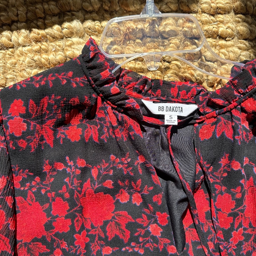 BB Dakota Black and red midi dress